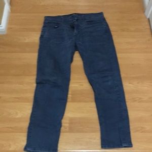 Lucky Brand Blue Jeans. 36/32